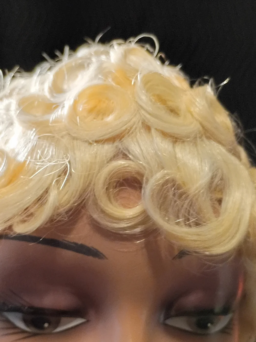 Blonde Curly Clip-In Hairpiece - Natural Blonde Styling